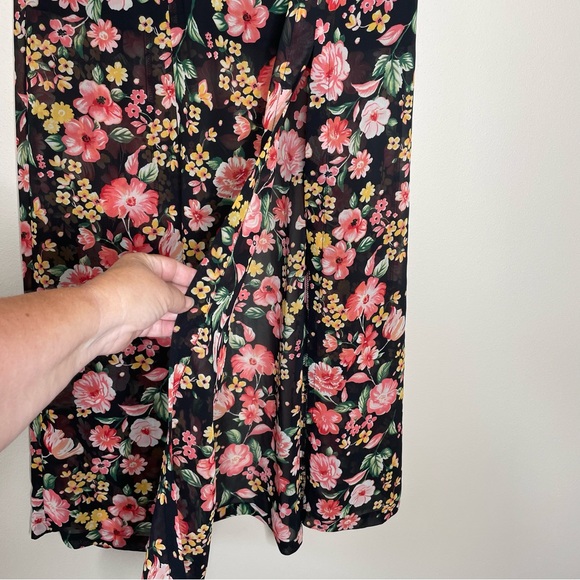 Forever 21 Sheer Black and Pink Floral Maxi Skirt with High Leg Slit - Picture 3 of 6